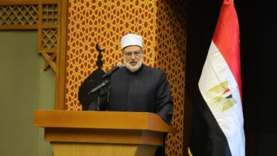 الإمام الأكبر أقر إنشاء جائزة لأفضل بحث علمي