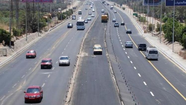 الحالة المرورية بشوارع ومحاور القاهرة والجيزة.. ازدحام في هذه المناطق