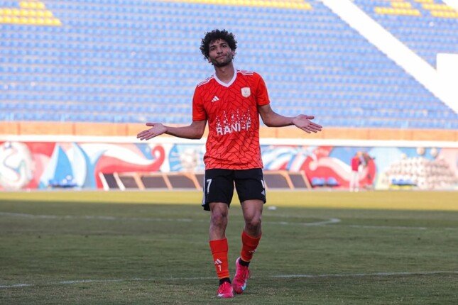 الزمالك يضم عمرو ناصر مهاجم فاركو وخطوة أخيرة على الحسم.. «خاص»