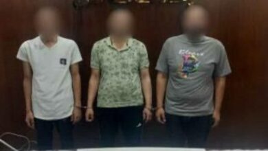 القبض على 3 أشخاص ينقبون عن الآثار داخل منزل بالمرج