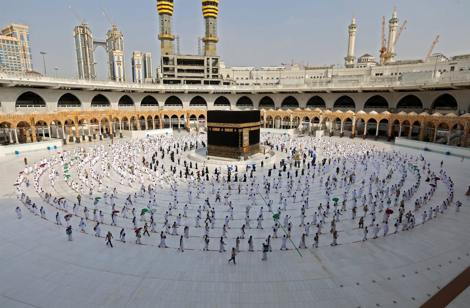 بث مباشر.. خطبة الجمعة من الحرمين الشريفين