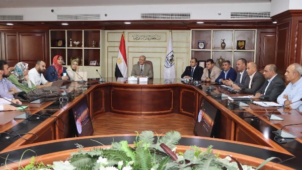 بني سويف تجهز لتطبيق منظومة العدادات الذكية للإنارة العامة بالشوارع والميادين