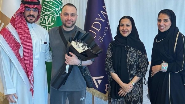 حسام حبيب يصل السعودية استعدادًا لحفله الأول بموسم جدة