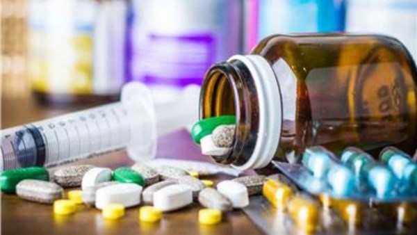 خوفا من وقوع المواطن فريسة.. شعبة الأدوية تطالب بزيادة الأسعار
