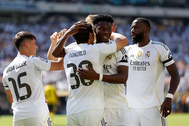 ريال مدريد يرفض عرضًا بقيمة 92 مليون يورو لرحيل نجمه