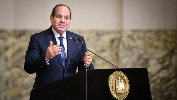 قرارات رئاسية حاسمة ورسائل لسلامة الطرق ودعم الصومال وليبيا وجذب الاستثمار الصيني