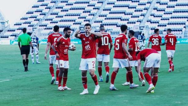 نجم الأهلي السابق عن موقف وسام أبوعلي: طبقوا سياسة صالح سليم